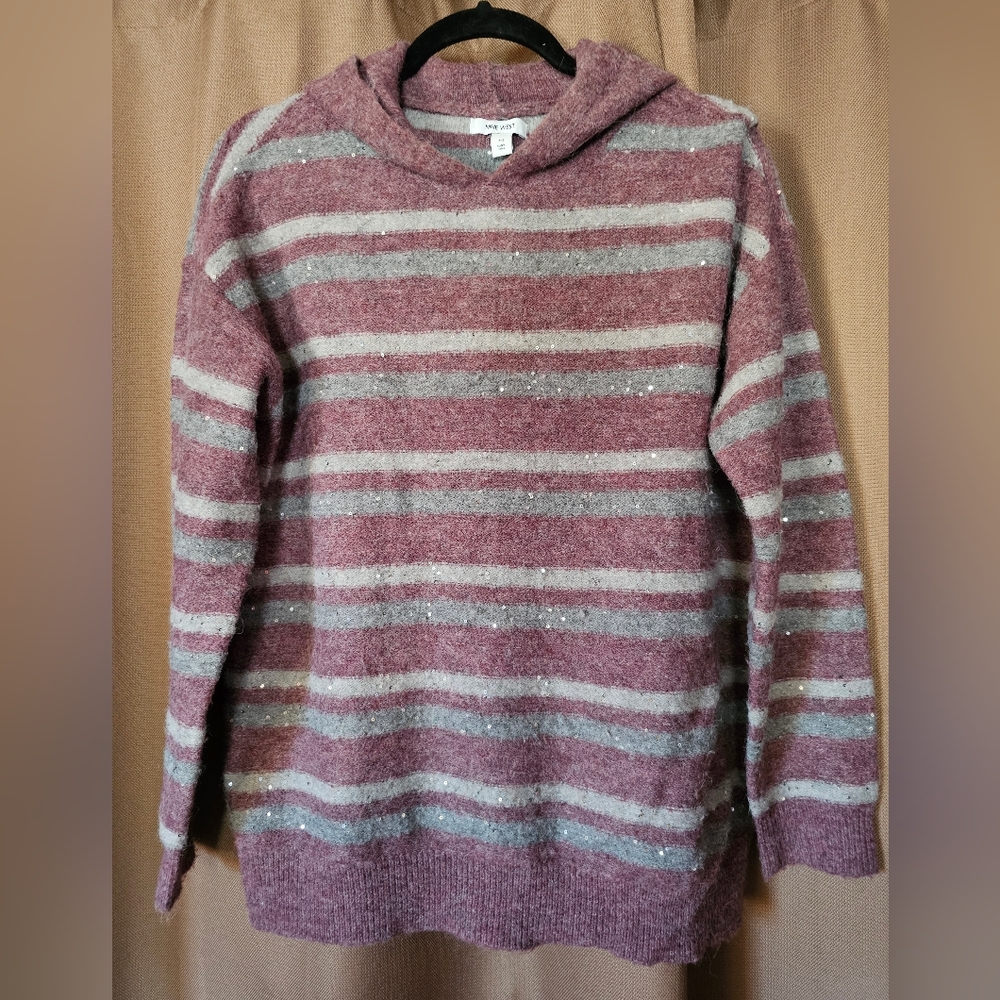 Hooded Sweater